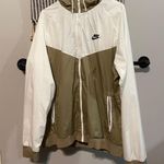 Nike Windbreaker Zipup Photo 0