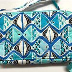 Vera Bradley 3 in 1 Blue Go Fish Crossbody Wristlet Wallet RFID Photo 3