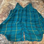 Decree Deceee shear blouse is a size Large. Photo 3