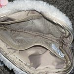 Lululemon Everywhere Belt Bag- Fleece NWT Fanny Pack Photo 3