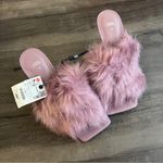 ZARA NWT-  PINK FAUX FUR SANDALS Photo 5