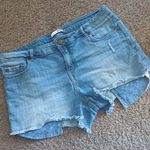 Bongo Distressed Rae Hem Jean Shorts Size 11 Photo 0
