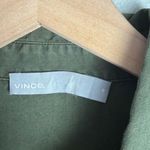 Vince Women’s Button Down Long Sleeve Top Army Green Pockets Women's Size M Photo 3