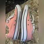 Converse  All Star Low Top Sneaker Size 7 Womens Mens Sz 5 Pink Chuck Taylor Photo 7