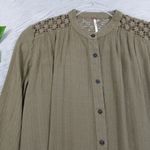 Free People 𝅺 The Best Blouse Crochet Lace Back Button Front Women’s Size Small Photo 8