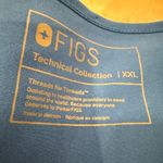 FIGS ** Technical Collection Scrub Top – Women’s XXL, Royal Blue** Photo 2