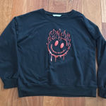Romwe Black and Red Crewneck Sweater with Graphic Design size M Photo 0