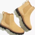 Madewell  WOMENS CITYWALK LUGSOLE CHELSEA BOOT SUEDE BEIGE 9.5 Photo 0