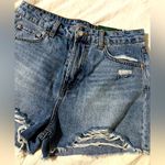 Wild Fable Distressed NWT wild & Fable size 9 high rise denim shorts Photo 1