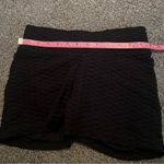None Black yoga shorts size M Photo 3