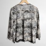 Chico's  Travelers Medium Cardigan Animal Print XL Chico 3 Hook Closure 3/4 Sleeve Photo 1