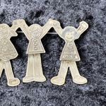 Vintage EFS Sterling Sliver 3 Children Holding Hands Brooch Dangle Legs Teacher Photo 2