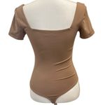 Babaton Aritzia Contour Square Neck Bodysuit Tan Short Sleeve Basic Layer Medium Photo 2