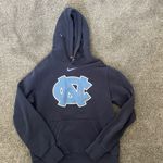 Nike UNC Sweatshirt Photo 0