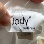 Jody XS Petite White A Photo 9