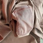 Lululemon Tan Lightweight Athelic with Subtle Sheen size L Photo 7