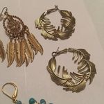 Lot Of 5 Costume Earrings Pierced Variety! Statement Photo 6