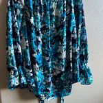 Sami & Jo  Blue and White Floral Blouse size XL Photo 3