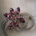 Adrian Buckley NIB  England Jewellery Pink Flower Brooch Photo 4