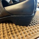 Born | Woman’s Slip On Clog Shoe Silver Metallic 9‎ Heeled Gray Photo 4