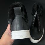 Koolaburra by UGG Women's Sundell Fuzz Chukka Sneaker, Black, Size 7.5 Black Photo 3