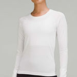 Lululemon ExCELLENT  Swiftly Tech 2.0 Long Sleeve Race Length Shirt White Size 12 Photo 0