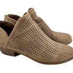 Indigo rd. by Target women's back zip neutral tan cut out ankle bootie size 9 Photo 0