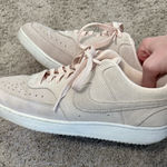 Nike  Tennis Shoes Women’s Photo 0