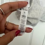 Alo Yoga High Waist Vapor White Leopard Carbon38 Legging and Bra Set Photo 7