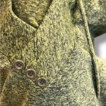 Sweatshirt Hoodie Marbled Green W/ 3 decretive button v Photo 2