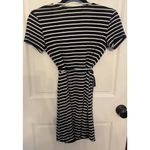 Dreamers  Robe Wrap Women's Short black white stripes short Sleeve size small Photo 1