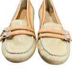 Tahari  Sonya NWOT Tan Beige Patent Leather Flats Loafers Size 8.5 Photo 6