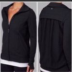 Lululemon  Tadasana Mesh Back Jacket in Black Photo 1