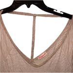 None Cute Cream and White Tee Shirt Blouse - Size Large Photo 2