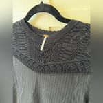 Free People Free‎ People Women’s Boho Black Crochet Knit Sweater Top Size XS Photo 3