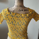 None Cute Summer Yellow Floral Top Good Condition Photo 2