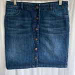 Daisy Fuentes Denim skirt with buttons Photo 0