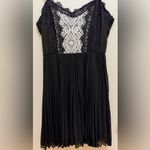 Lila Rose Lily Rose a Black & White Dress with Lace Detail & Accordion Skirt (VGUC) Photo 1