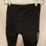 Capri yoga pants with pockets Size M Photo 5