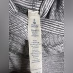 Lululemon  “Think fast” hoodie in gray.  Size 8 Photo 9