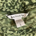 Athleta  Green Camo Print Athleisure Performance Workout Training Relaxed Tee L Photo 2