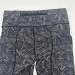 Lululemon  Pace Rival Crop 22" Leggings B&W Gym Yoga Running Workout Size 4 Photo 3