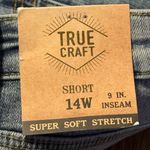 True Craft NWT  Super Soft Stretch Bermuda Shorts Blue size 14W 9” Inseam  Photo 5