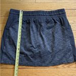 Athleta EUC Excursion Skort Black Heather
Size Large Photo 7