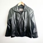 wilson's leather  | Black Leather Jacket Lined Pockets Zipper Closure |  Medium Photo 1