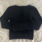 Aritzia Sweater Photo 1
