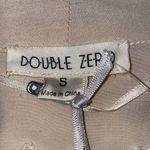 Double Zero  small women’s tan cardigan boho floral crochet back flaw shown Photo 4