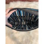 Vera Bradley  Quilted Laptop Travel Shoulder Messenger Shoulder Bag 14x9.5x3.5 Photo 2