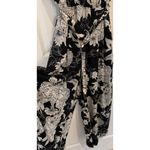 H&M  Floral Print Jumpsuit Black White Belted V‎ Neck Casual Size 10 Photo 1