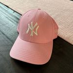 New Era New York Yankees Baseball Hat Pink Photo 0